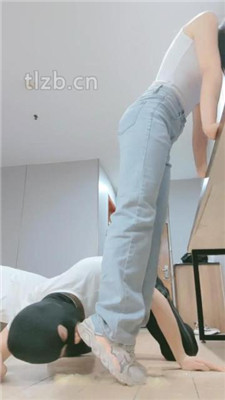 图片[18]-妮蔻】骑狗脖/提档/腿绞/脏鞋踩踏/插嘴揪耳朵