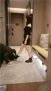 【芷镜小主】白袜/洗脚水窒息_绳艺库视频下载