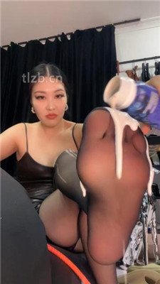 图片[3]-猫爷】黑丝高跟美腿诱惑舔