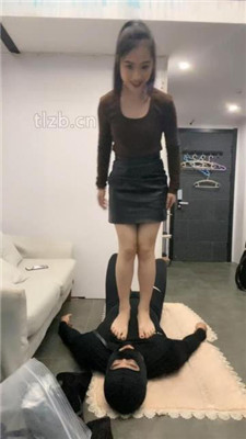 图片[5]-七七】跪舔长靴黑丝jio/踩踏踢踹/耳光完整版】