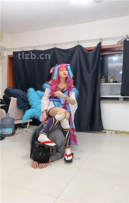 图片[4]-冰诺】cos女主-动漫S-重度虐打贱奴