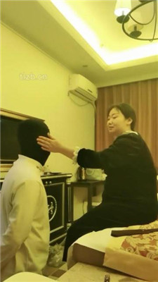 图片[5]-千面】打板子/人体烟灰缸/抽耳光/闻臭脚