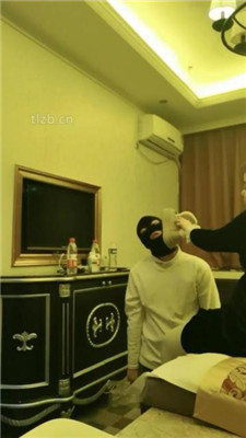 图片[12]-千面】打板子/人体烟灰缸/抽耳光/闻臭脚