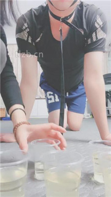 图片[10]-果儿】鞭打/转胯爬行/品尝圣水/臭脚捂脸