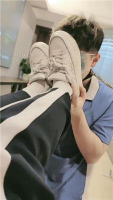 图片[4]-妮蔻】学生服诱惑-原味脏鞋袜玩弄可恶同桌