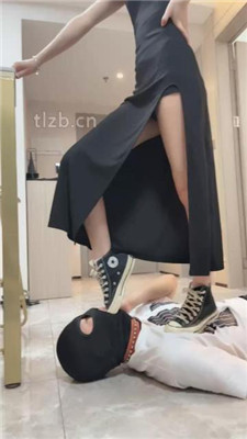 图片[11]-萬一】跪舔超脏高帮鞋/碾压狗爪/喂口水/脚深喉