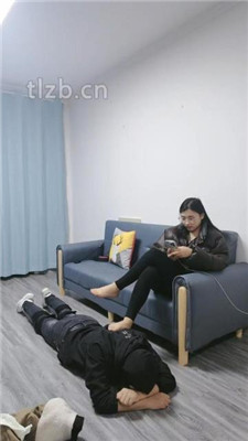 图片[6]-尤尤子】跪舔超脏长靴/原味裸足