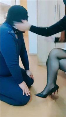 图片[3]-凌梦】高跟黑丝玩虐/抽耳光