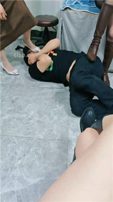 图片[8]-美娜】美容院内-3S重度玩虐下贱客户三视角版】