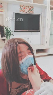 图片[9]-美容院S】变装狗奴对着长靴肉丝发骚