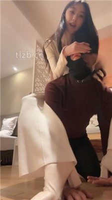 图片[6]-凉子】骑马转胯/舔闻脏鞋臭脚/舔地板