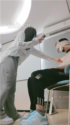 图片[14]-妮蔻】最脏麦昆-强制闻臭味