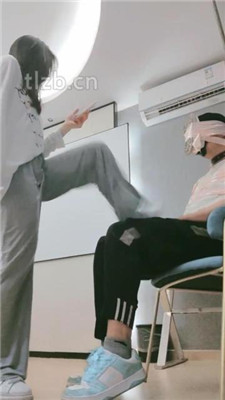 图片[13]-妮蔻】最脏麦昆-强制闻臭味