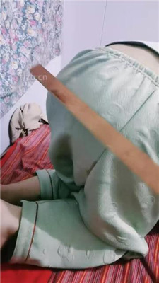 图片[5]-千面】跪舔原味裸足