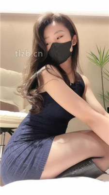 图片[6]-禾未】车模S-长靴黑丝踩虐地毯狗