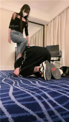 图片[4]-梦樱】双S刑讯逼供-长靴踢踹踩/耳光/转胯腿绞/抽双视角版】