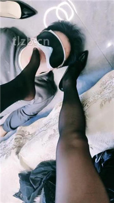 图片[11]-丝丝】长靴-黑丝高跟踩虐-虐乳鞭打完整版】