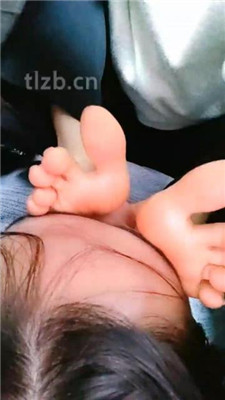 图片[12]-奶味小仙女】踩踏火车上的地毯狗