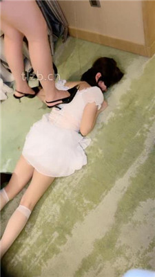 图片[12]-妆主大大】御姐凌虐卑微小女奴-坐垫耳光/踩踏掐脖完整版】