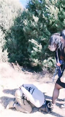 图片[2]-若澜女主】户外窒息狗/踩踏被玩晕