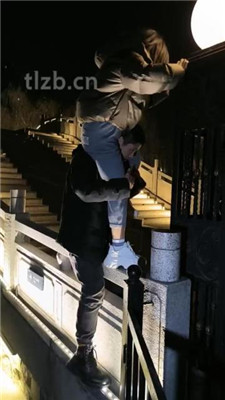 图片[2]-冰爷】户外-骑马骑脖/运动鞋白袜踩踏