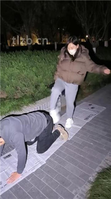 图片[13]-冰爷】户外-骑马骑脖/运动鞋白袜踩踏