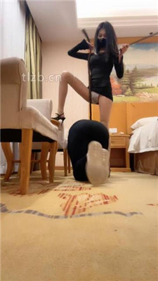 图片[6]-冷爷】模特S-高跟裸足恋足舔