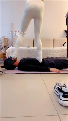 图片[9]-苒溪】瑜伽裤-长靴-运动鞋狂踩狂跺