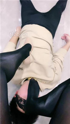 图片[17]-小羊】黑丝美腿插嘴/鞭打踩踏