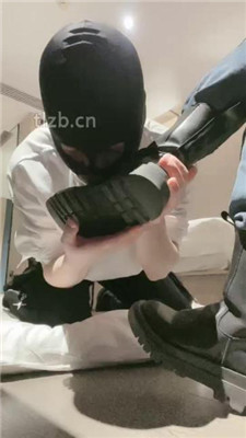 【绝美兔女王】跪舔脏长靴臭白袜/捆绑踩踏_绳艺库视频下载