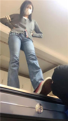 图片[5]-精神小妹】3S素人学生主-踩狗头/舔脏鞋