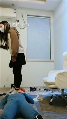 图片[15]-安静大大】亲母女S-骑马骑脖/坐脸窒息/踩踏双视角版】