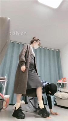 图片[6]-樱子大人】骑马爬行/运动鞋踩踏提档/舔拖鞋