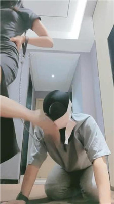 图片[16]-妮蔻】短靴丝袜踩虐/气味控制/吃袜子