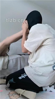 图片[7]-可爱鬼】旗袍肉丝虐-呼吸控制/脚耳光/打手心