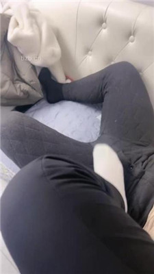 图片[4]-恩曦】虐艺术/当脚垫