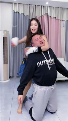 图片[3]-麋鹿银儿】拳击女教练-暴打虐废家奴