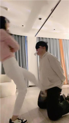 图片[16]-川野尤娜】运动鞋全体重踩踏/叼白袜提档/耳光