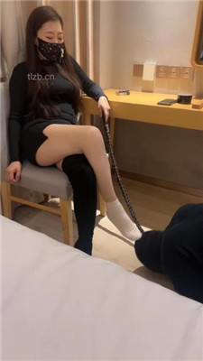 图片[18]-喵主】长靴高跟踩狗爪/狗链遛狗/舔脏鞋棉袜