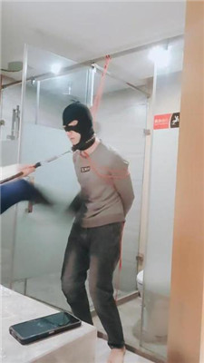 图片[7]-伯爵】吊绑/骑马爬行/裸足恋足舔/鞭打