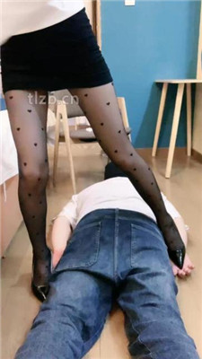 图片[14]-丝雯大小姐】高跟黑丝踩踏玩虐