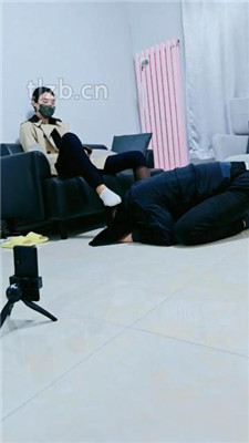 图片[9]-文文文文】双S素人-跪舔脏鞋底/长靴踩狗/闻鞋双视角版】