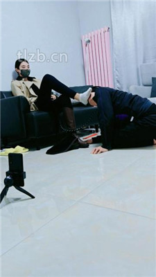 图片[11]-文文文文】双S素人-跪舔脏鞋底/长靴踩狗/闻鞋双视角版】