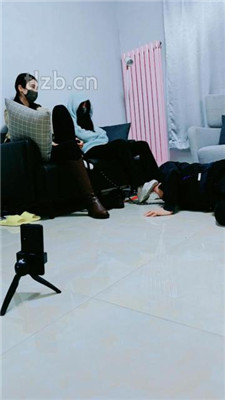 图片[13]-文文文文】双S素人-跪舔脏鞋底/长靴踩狗/闻鞋双视角版】