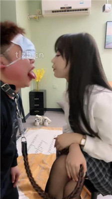 图片[11]-珂儿大小姐】JK学生主-内裤套头/求圣水/喂口水/虐乳