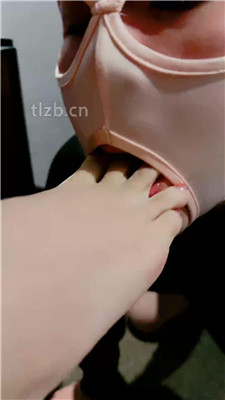 图片[3]-温莎】美腿裸足就要用嘴保养