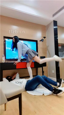 图片[16]-陈甜女帝】小白鞋白丝-重度连环提档/鞭打/踩踏喂圣水