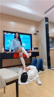 图片[19]-陈甜女帝】小白鞋白丝-重度连环提档/鞭打/踩踏喂圣水