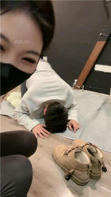 图片[19]-菜小心】情侣主狗笼圈养虐绿帽/强制吃byt