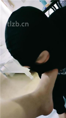 图片[3]-若澜】奶狗裸足恋足舔